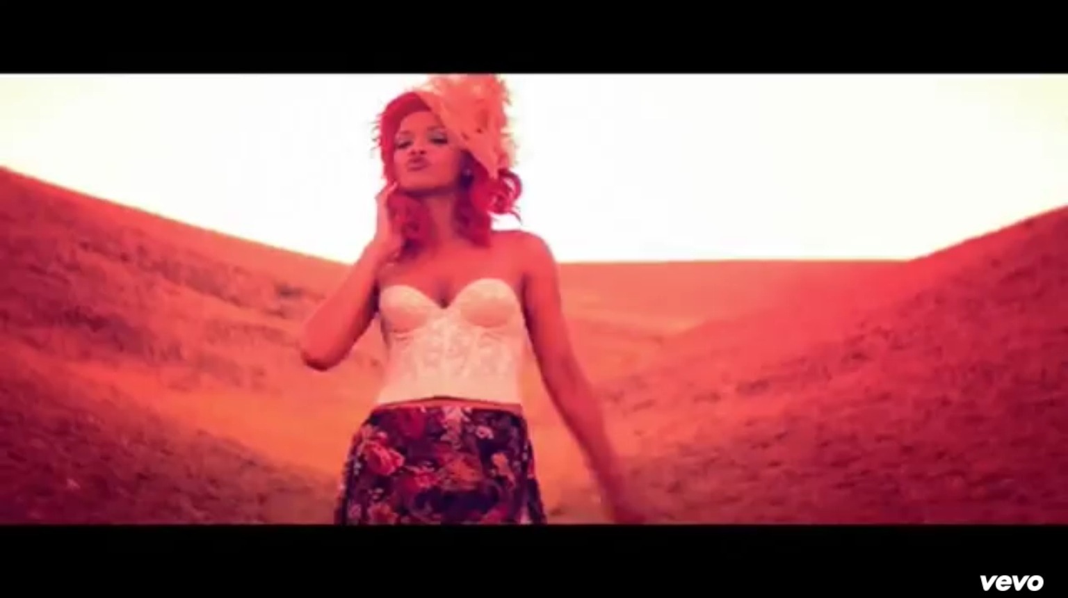 Rihanna only. Рианна Онли герл. Only girl Рианна. Rihanna Vevo'. Rihanna only girl in the World.